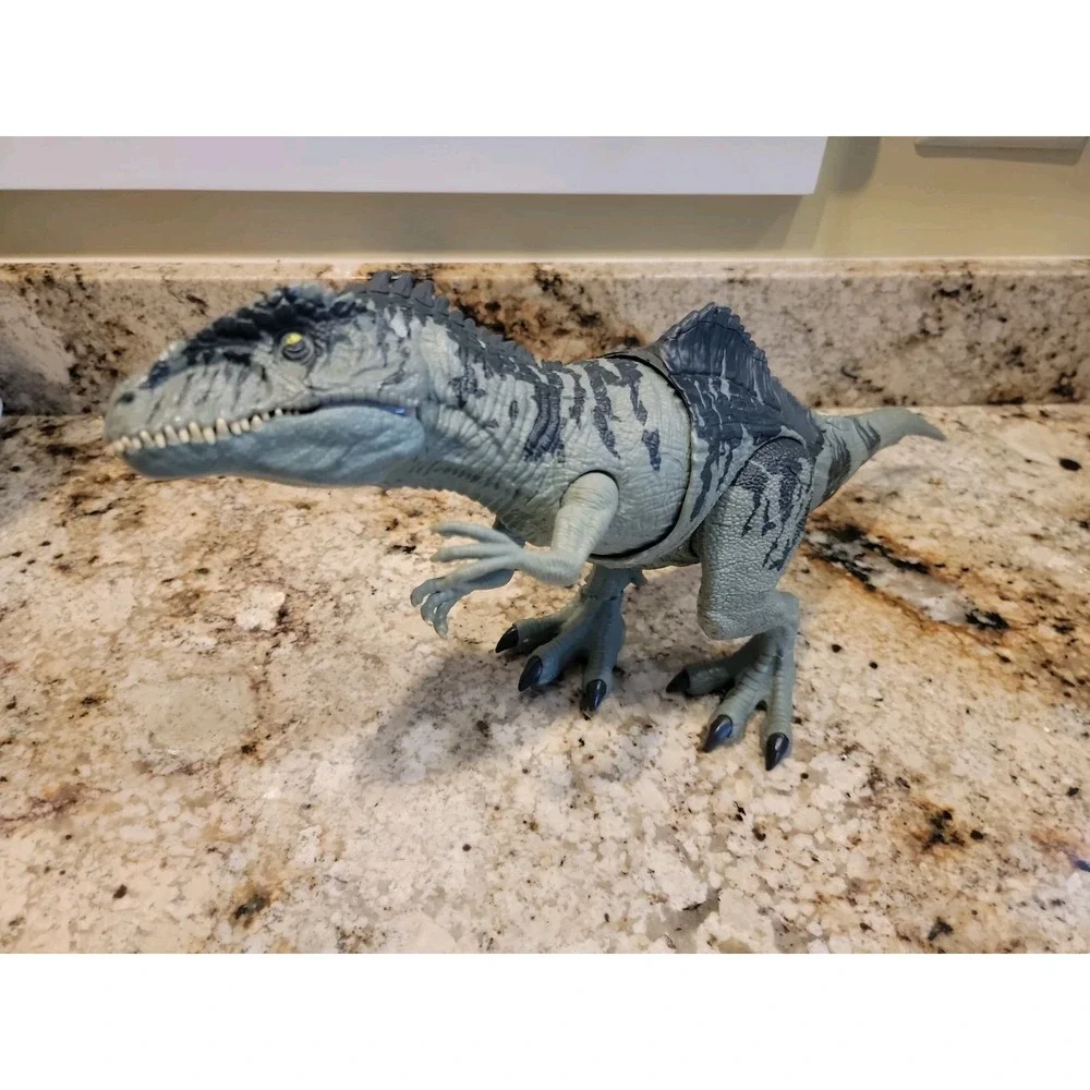 Jurassic World Dominion Strike 'N Roar Giganotosaurus Dinosaur Figure Works 23